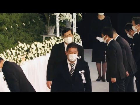 安倍晋三 元総理の国葬儀で献花をされるNHK党 立花孝志 党首